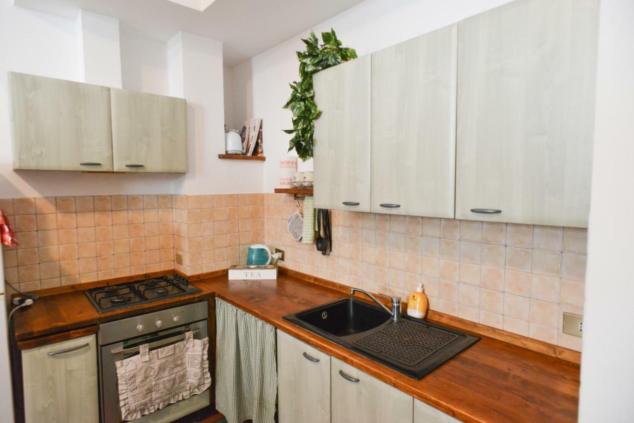 Casa Jessica Apartment มอนเตกาตินี แตร์เม ภายนอก รูปภาพ