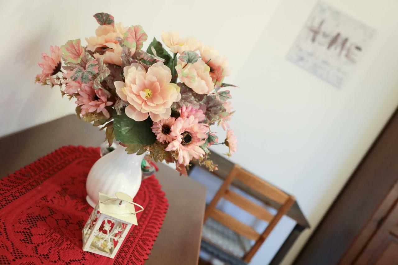 Casa Jessica Apartment มอนเตกาตินี แตร์เม ภายนอก รูปภาพ